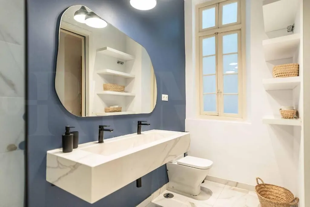 Modern & Spacious Apartment - Historic Center By Rems Malaga